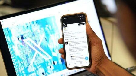 Twitter employee secures order halting disciplinary action over allegedly liking critical tweets