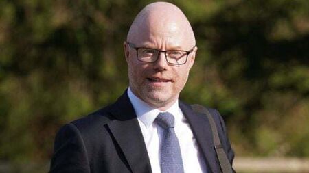 Full scope for terms of spinal surgery review to be extended, says Donnelly