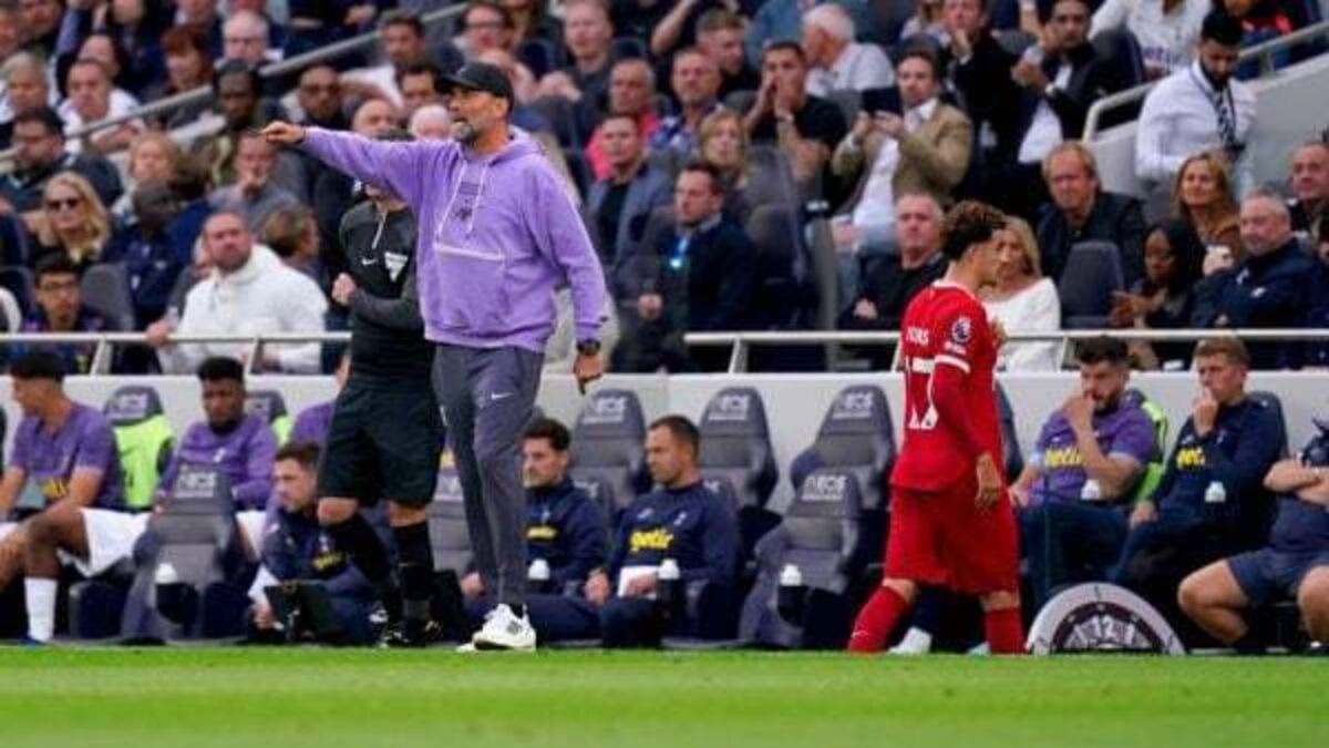 Jurgen Klopp questions pressure on VAR officials after error denies Reds goal