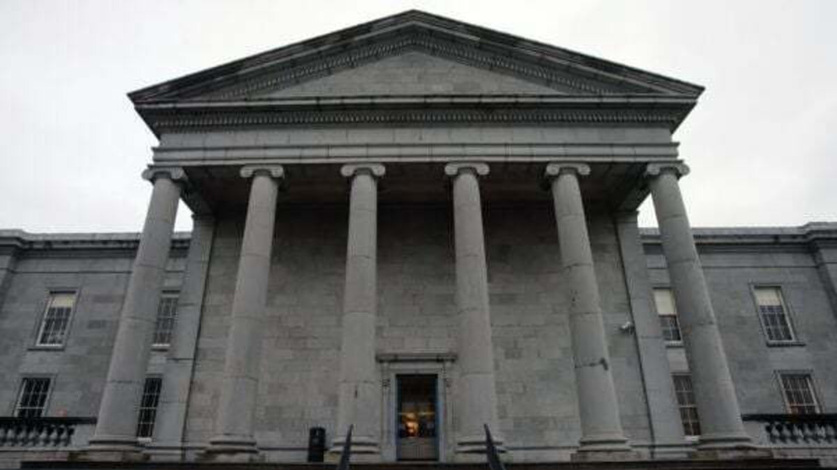 Man pleads guilty to sending lewd images of himself to 'random' women