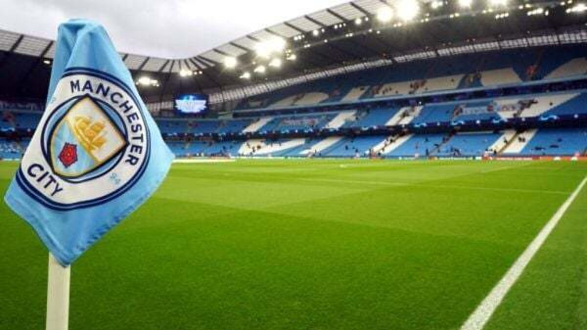 Manchester City condemn ‘offensive chanting’ about death of Sir Bobby Charlton