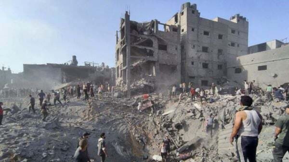 Tánaiste describes Israeli attack on a refugee camp as 'disproportionate'