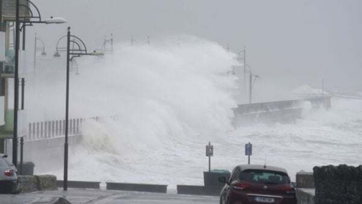 National Emergency Co-ordination Group to meet ahead of Storm Debi