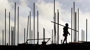 Construction worker who suffered crush injury awarded €195,000 Construction worker who suffered crush injury awarded €195,000