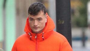 Kyle Hayes 'punched' and 'stamped' on man following nightclub fight, trial hears Kyle Hayes 'punched' and 'stamped' on man following nightclub fight, trial hears