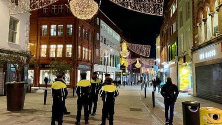 McEntee says ‘thuggery’ will not be tolerated amid heavy garda presence in Dublin