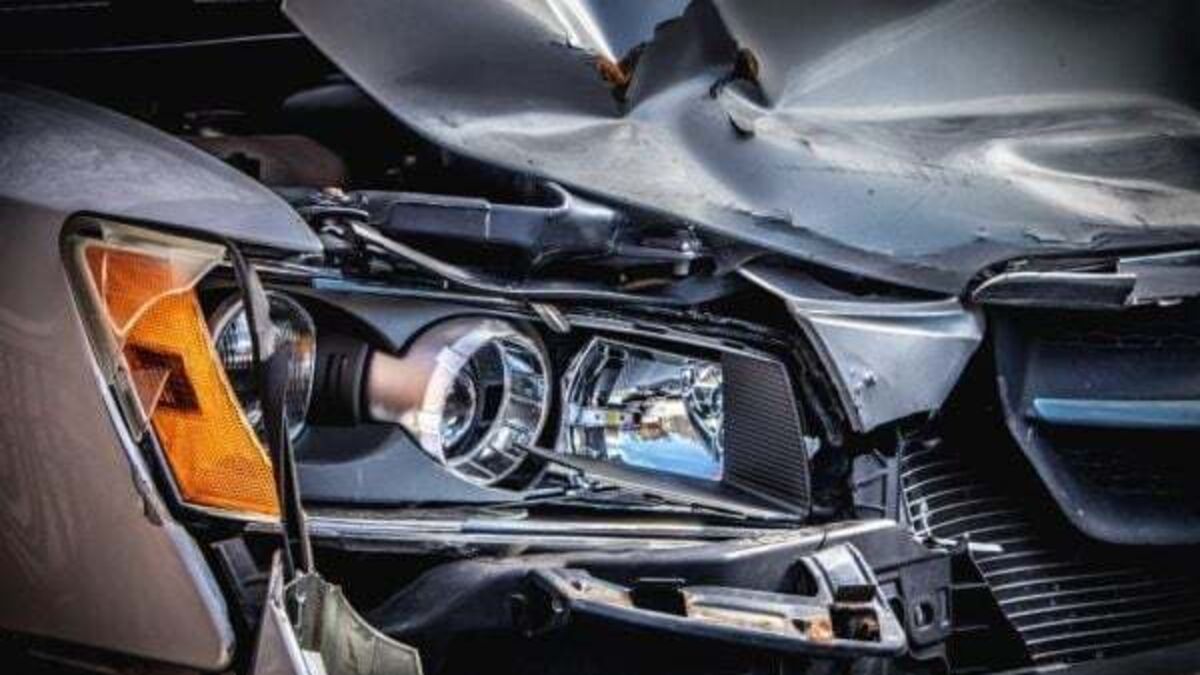 Motor insurance premiums fall slightly despite jump in claims, report finds