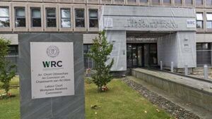 Public sector workers to get 10.25% pay rise after agreement reached with unions Public sector workers to get 10.25% pay rise after agreement reached with unions