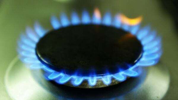 Energy supplier cuts prices by up to 25% as gas and electricity costs fall