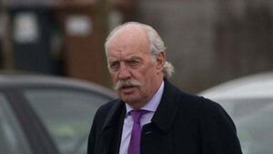 Desmond seeks to stop economist Stiglitz acting as expert witness in Panama Papers defamation action