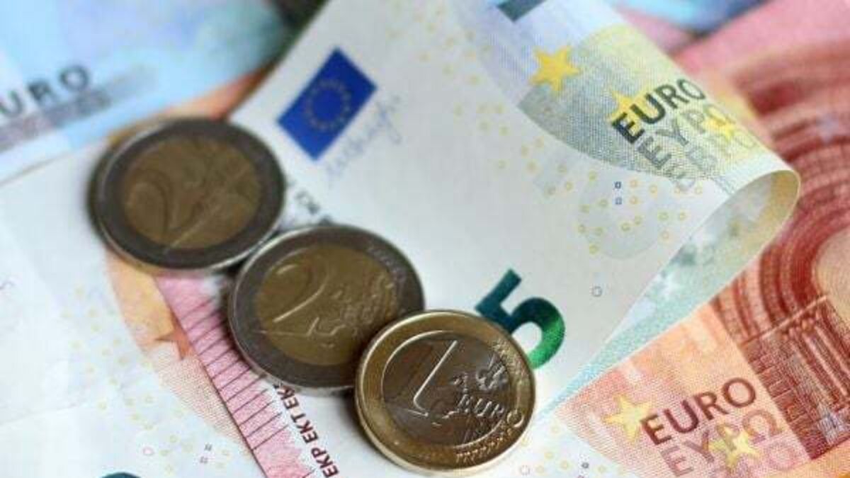 Child benefit for 18-year-olds in full-time education to be introduced in May