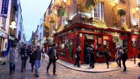 Men jailed for 'nasty' assault on American twin brothers in Temple Bar