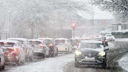 Snow hits parts of Ireland on first day of spring as Met Éireann issues ice warnings