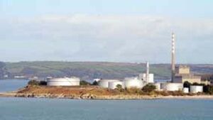 Oil refinery worker unfairly dismissed after testing positive for alcohol awarded no compensation Oil refinery worker unfairly dismissed after testing positive for alcohol awarded no compensation