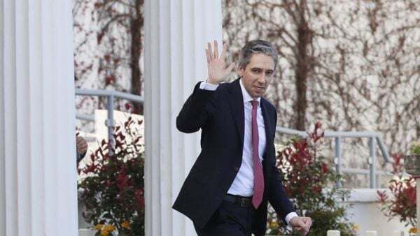 Harris misses Leaders’ Questions due to calls with Sunak and Zelenskiy, Dáil told