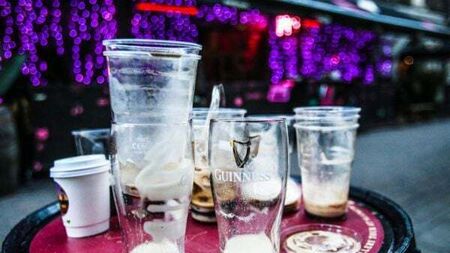 Fall in number of pubs met with rise in off-licences