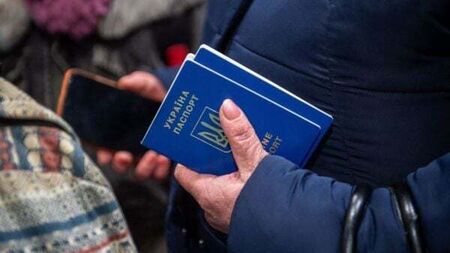 Number of Ukrainians in State accommodation down by 175 per week, Taoiseach says