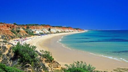 Irish tourist dies in drowning incident at beach in Algarve