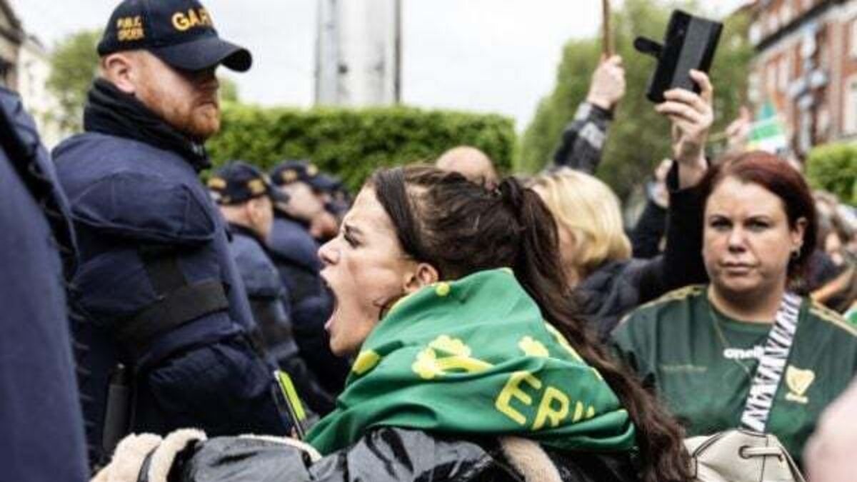 Fall in anti-immigrant protests in Dublin, but aggression increasing