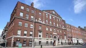 Fears railings at National Maternity Hospital were on the verge of collapsing