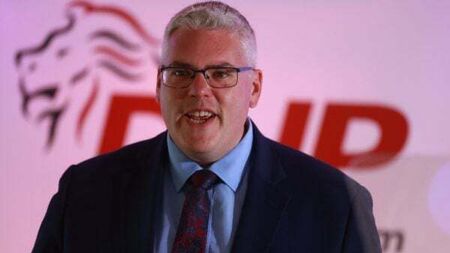 DUP leader urges against ‘voting for smaller parties you know can’t win’