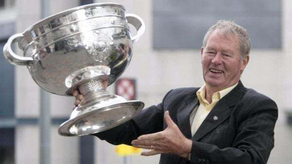 Mícheál Ó Muircheartaigh was like ‘grandfather’ of the nation, funeral hears