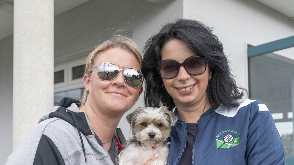 Athy Tennis Club pizza night raises funds for cancer research