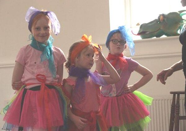 Performers Summer Robinson, Grace Allen and Amelia Daly