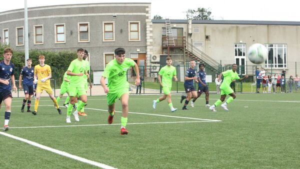 Klub Kildare U17s come from two down to earn draw with Dublin giants
