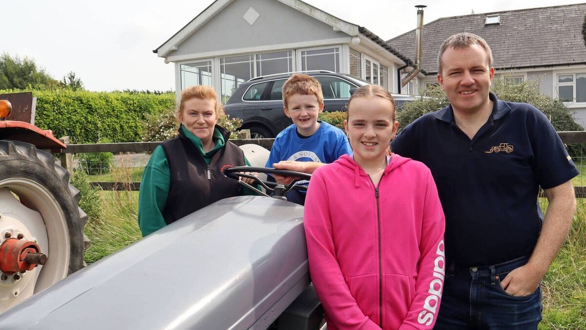 Magnificent turnout for Kildare cancer support vintage run