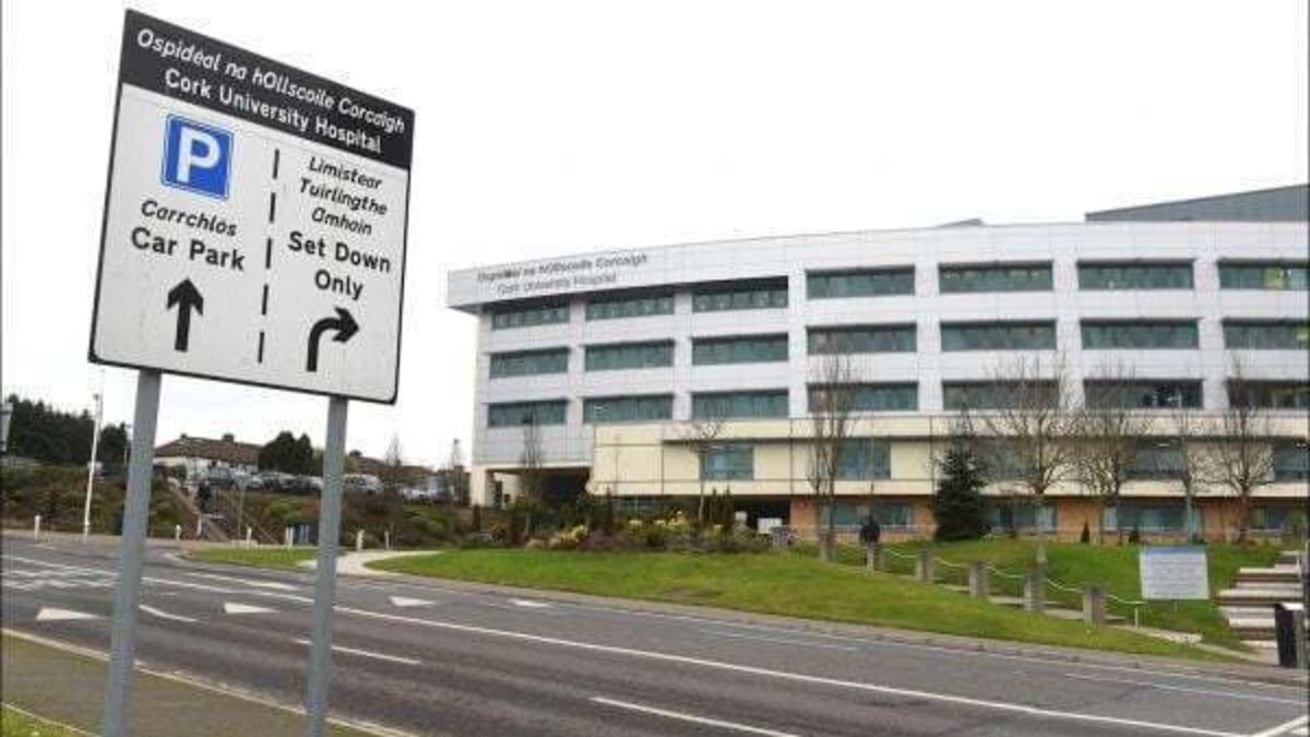 Hospital parking fees for cancer patients should be removed, Senator says