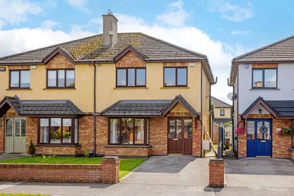111 Corrán Árd, Athy