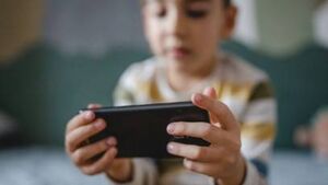 Kildare parents push for phone-free primary schools