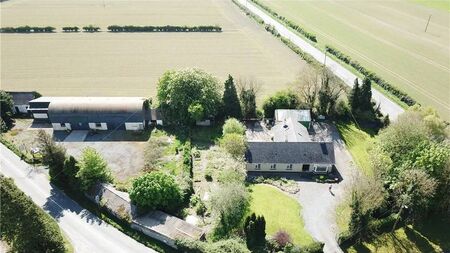 Spacious bright residence on c. 1 acre for €600,000