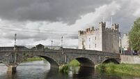 Athy castle's roof and walls need 'immediate attention'