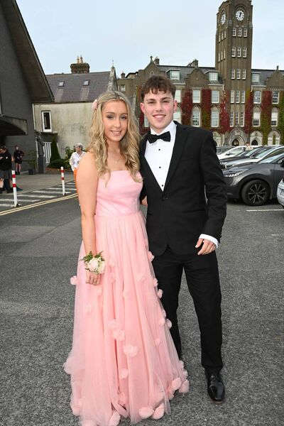 Róisín Duffy and Lochlann Cawley Róisín Duffy and Lochlann Cawley