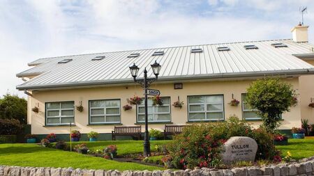 Thieves steal bus from elderly day care centre