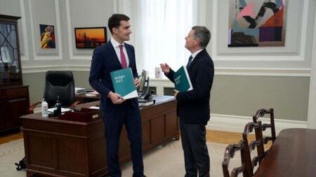 Budget 2025: Tax cuts and child support to dominate pre-election 'giveaway'