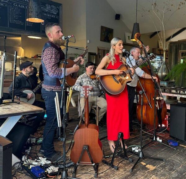 Rob Chanders, Brendan Connolly, Joe Byrne, Niamh Hogan and Roy Brennan Rob Chanders, Brendan Connolly, Joe Byrne, Niamh Hogan and Roy Brennan
