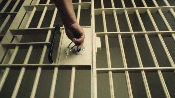 Man back behind bars after attacking woman three weeks after his release