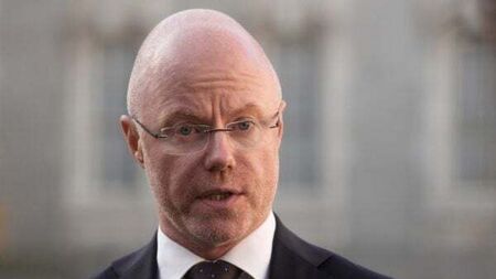 Stephen Donnelly asked to clarify scoliosis surgery waiting list figures