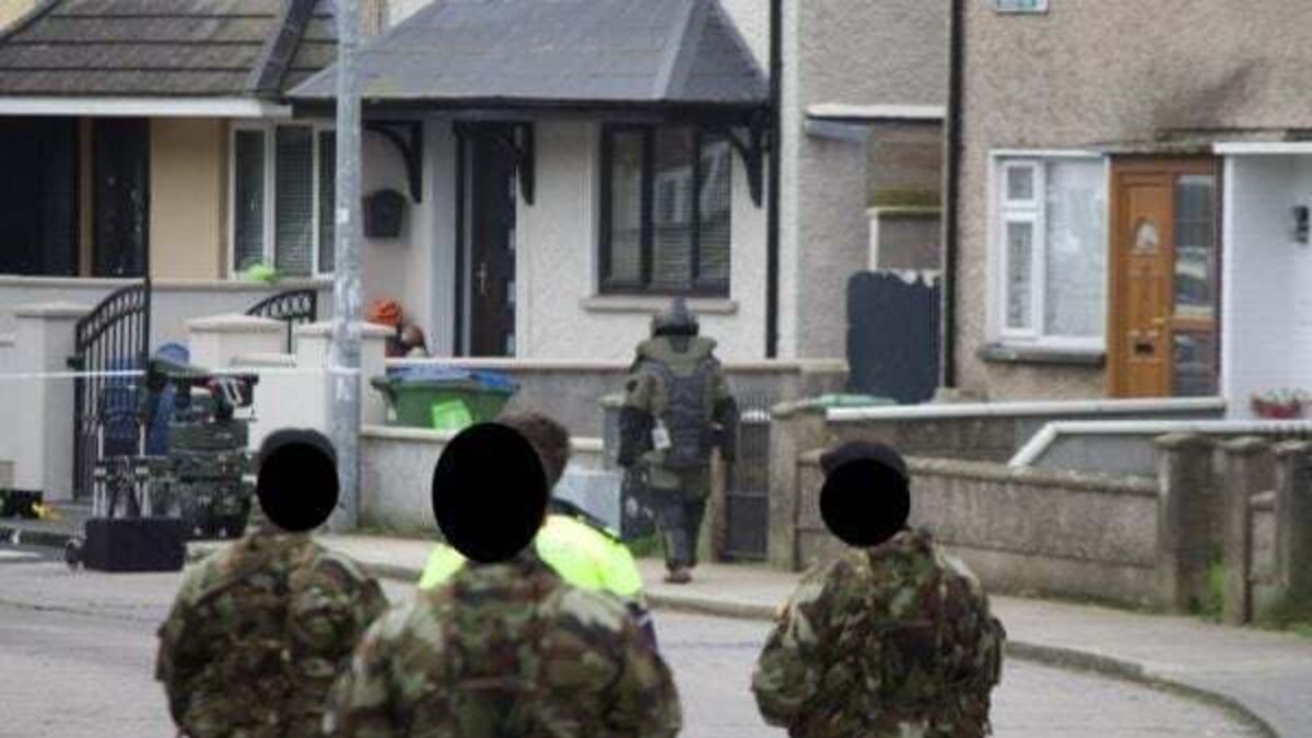 Gardaí investigating after pipe-bomb discovered following car fire in Limerick