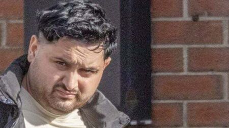 Man who got stranger to sit theory driving test gets suspended jail sentence