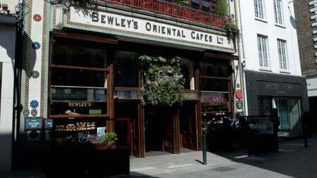 Bewley's claims its Grafton Street cafe is due €1m refund for overpaid rent