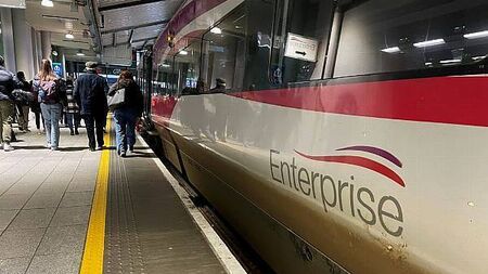 Dublin to Belfast train link expanded to hourly service