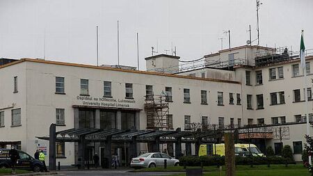 Over 90 patients wait for beds at University Hospital Limerick - INMO