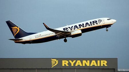 Ryanair reports 10% drop in average fares amid consumer ‘spending pressure’
