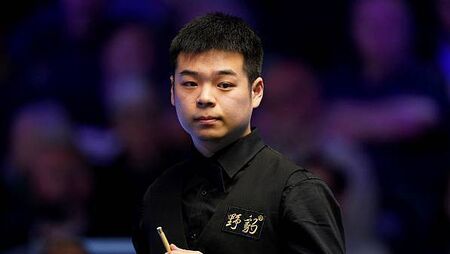 Pang Junxu sinks Ronnie O’Sullivan with successive century breaks in Nanjing