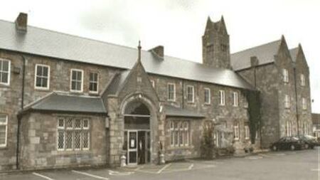 Call to expedite Athy hospital extension tender