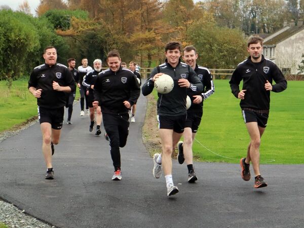 Senior members of the Rags enjoying their solothon.